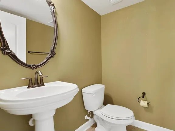 Foto del edificio - 342 White Ash Pl