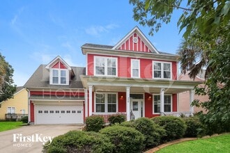 Building Photo - 228 Silverwood Ln