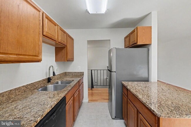 Foto del edificio - 14356 Shaw Ct