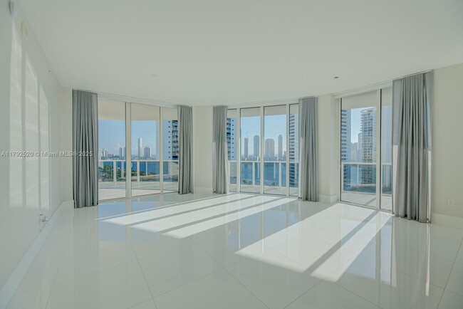 Building Photo - 4100 Island Blvd