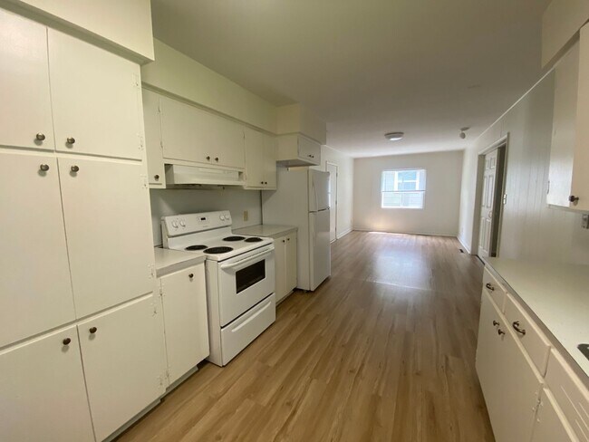 Foto del edificio - 2144 E Monroe St