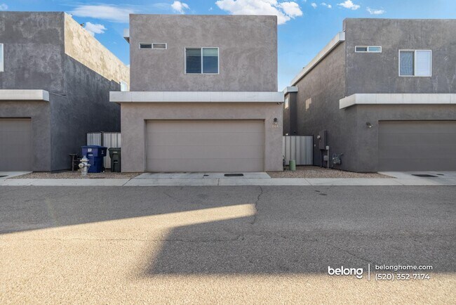 Foto del edificio - 864 E Park Modern Dr