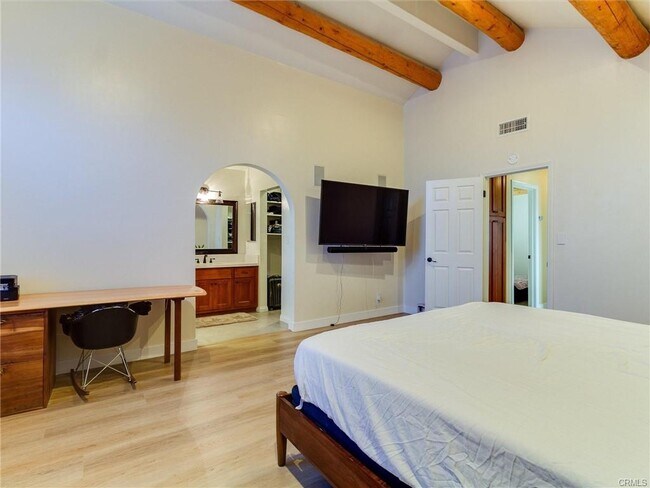 Foto del edificio - 2703 Huntington Ln