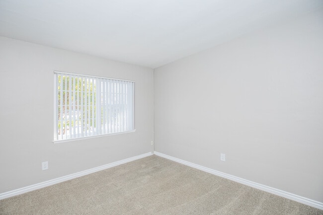 Foto del edificio - Imperial Beach Gardens