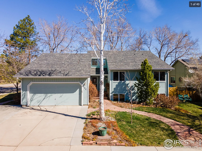Building Photo - 300 Bowline Ct