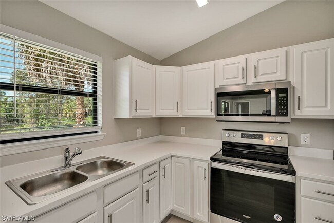 Foto del edificio - 3805 33rd St SW