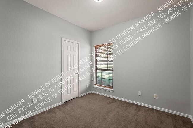 Building Photo - 6634 Cool Morn Dr