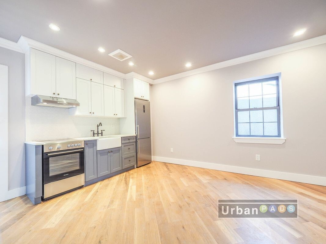 Primary Photo - 137 21st St