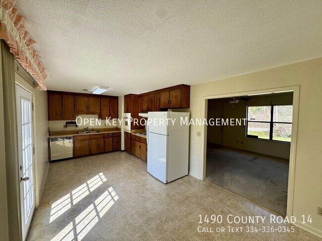 Foto del edificio - 1490 Co Rd 14
