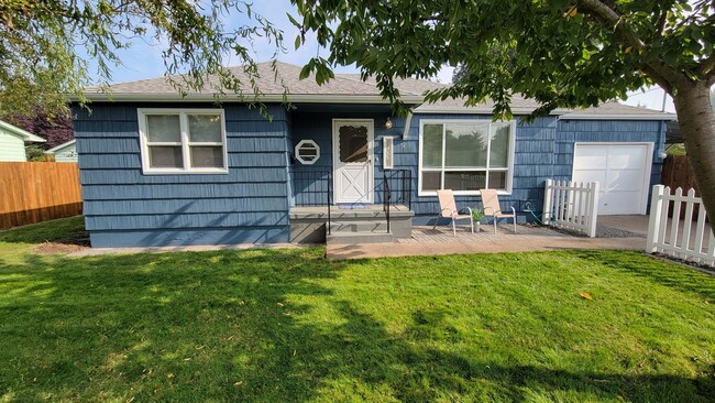 Building Photo - 545be