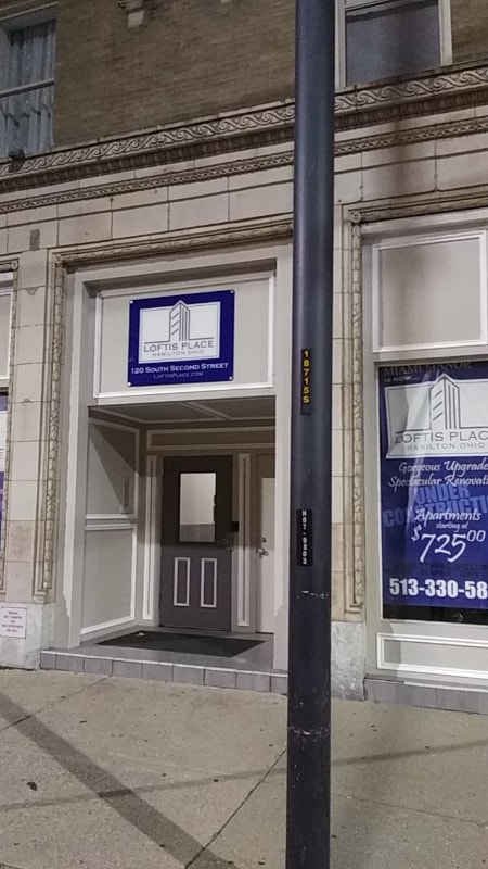 Foto principal - 120 S 2nd St