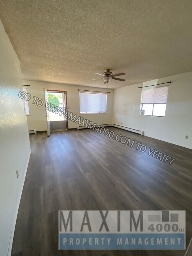 Foto del edificio - 3043 Shawnee Pl