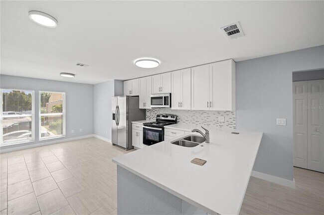 Foto del edificio - 3453 Clark Rd