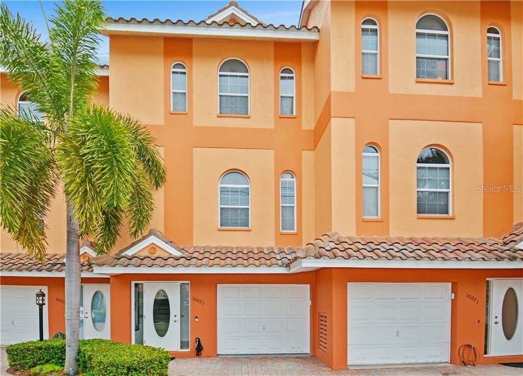 10073 Gulf Blvd, Treasure Island, FL 33706 Townhome Rentals in
