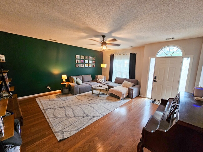 Building Photo - 307 Morgan Pines Dr