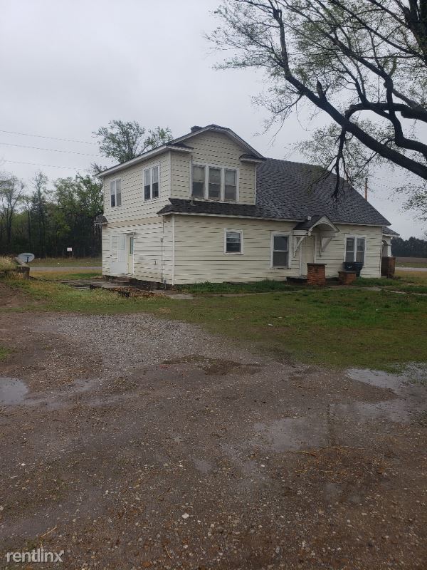 Building Photo - 3 br, 1 bath House - 3751 N. HOOVER