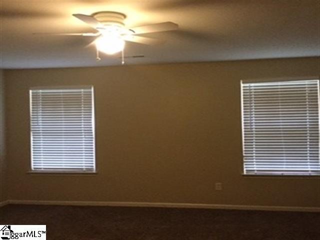 Foto del edificio - 135 Crescent Creek Ct