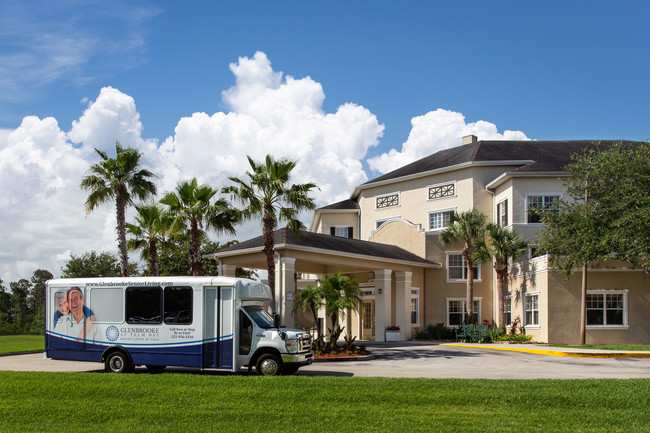 Foto del edificio - Glenbrook at Palm Bay- Senior Living at Ease