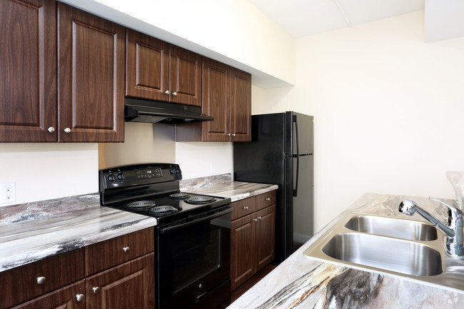 The Tres- 3BD/2BA - 1172 SqFt - Kitchen - The Tempo at Encore