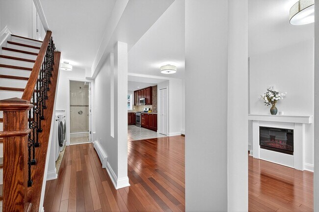 Foto del edificio - 382 Webster Ave