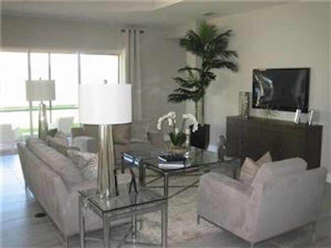 Building Photo - 2333 Feather Sound Dr