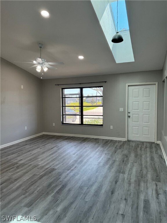 Foto del edificio - 1308 NW 7th Pl