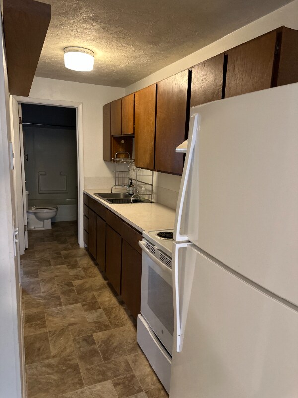 883 S 5th St W Unit 7, Rexburg, ID 83440 Room for Rent in Rexburg, ID