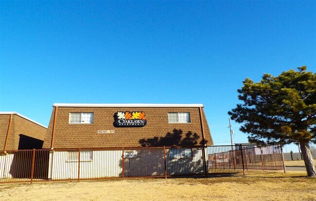 Foto del edificio - 6405 NW Oak Ave