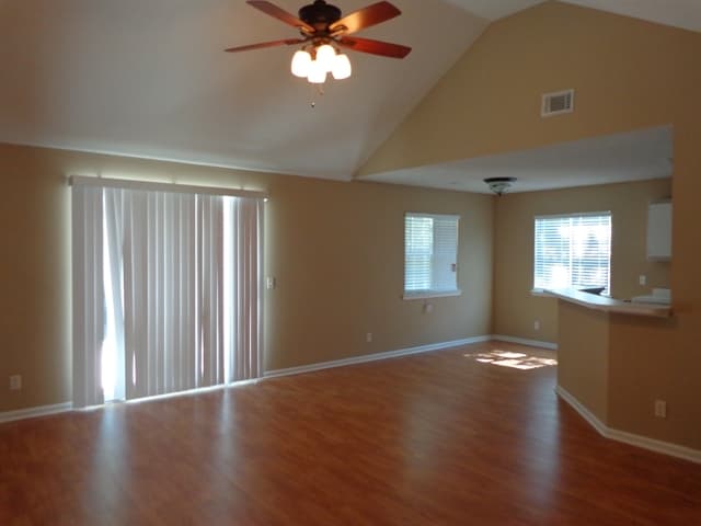 Building Photo - 106 Habitat Dr