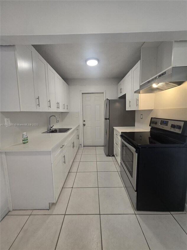 Foto principal - 1400 N 17th Ave