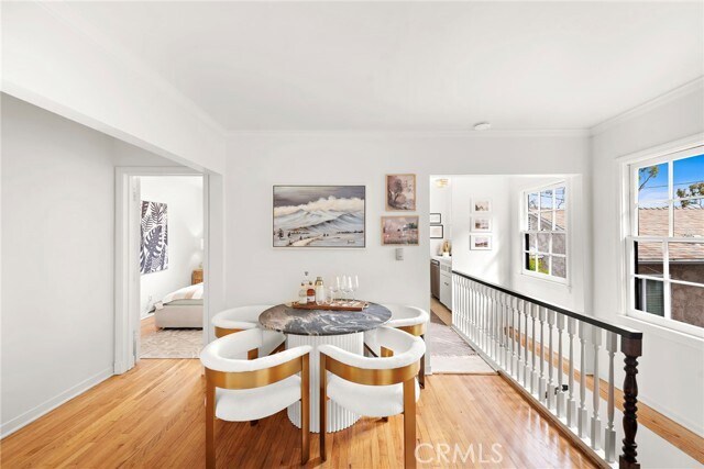 Foto del edificio - 189 Lower Cliff Dr