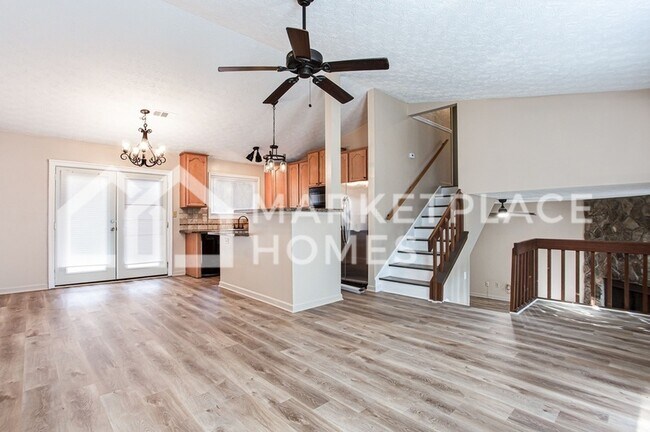 Foto del edificio - 5127 Fairforest Dr