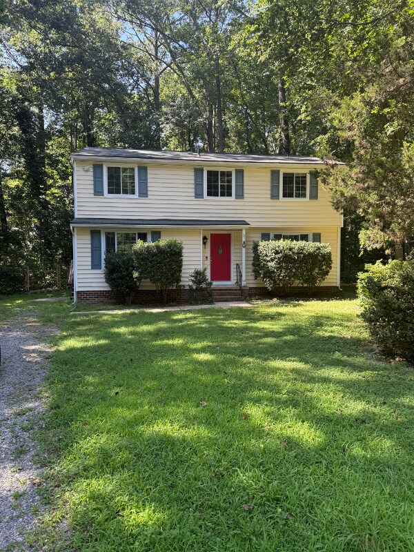 Foto del edificio - 10210 Swinging Bridge Dr