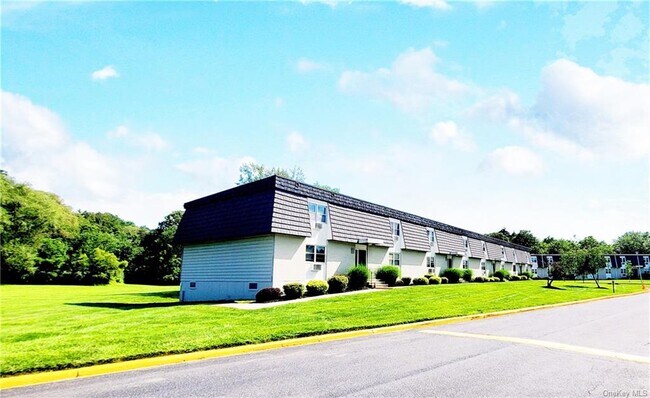 Foto del edificio - 3 White Gate Rd