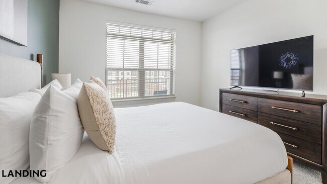 Foto del edificio - 4465 S Preston Rd