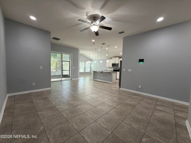 Building Photo - 39 Boulder Rock Wy