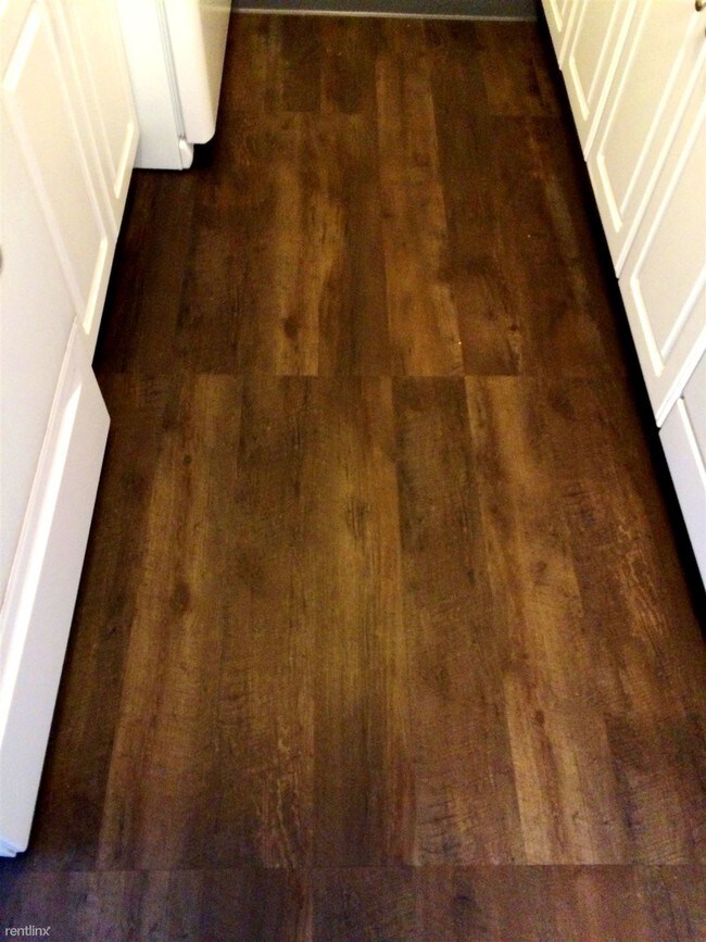 Building Photo - 21860 Coolidge Hwy