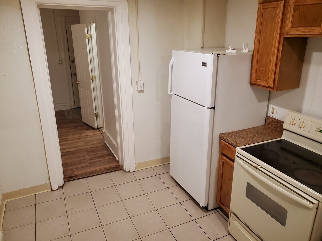 2 Glen Avenue, Unit Apt 1 Apartment for Rent in Troy, NY
