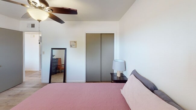 Foto del edificio - 1521 S Granite St