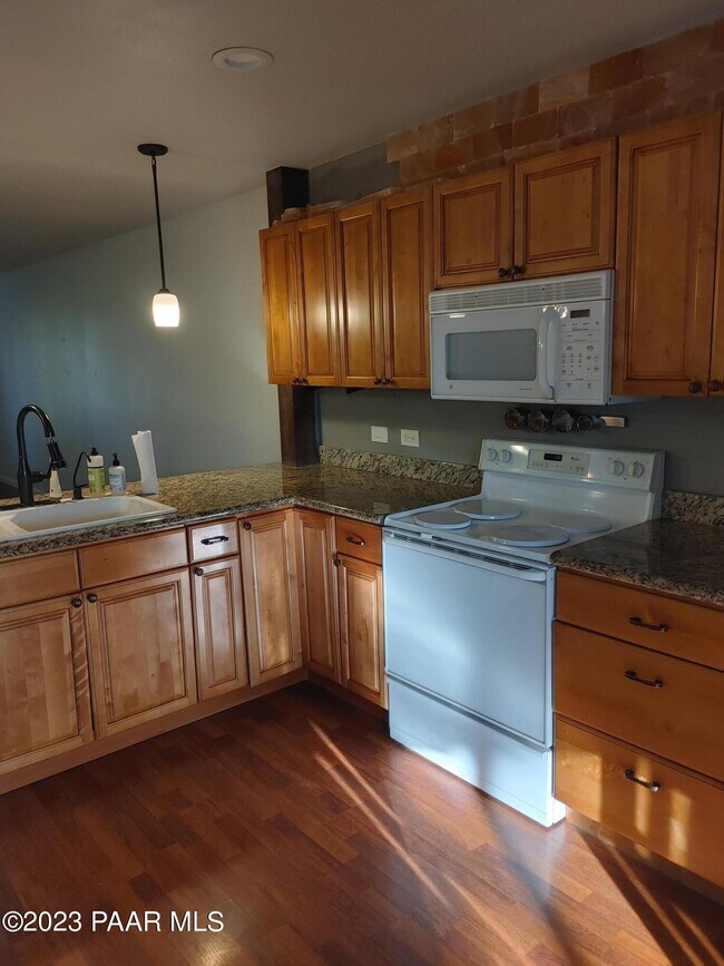 Foto del edificio - 5031 N 81st St