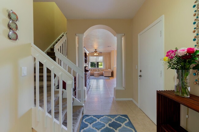 Foto del edificio - 213 River Bluff Ln