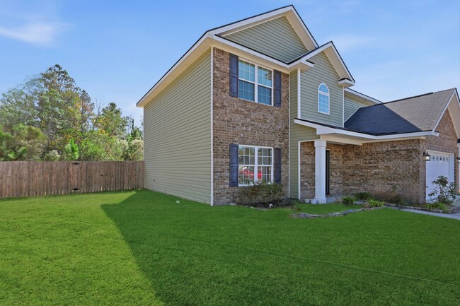 Building Photo - 3 Bedroom Griffin Park Home on Quiet Cul-de-Sac