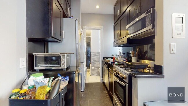 Foto del edificio - 219 E 28th St