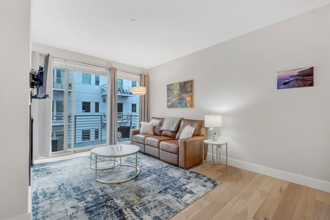 Foto del edificio - 383 Commercial St