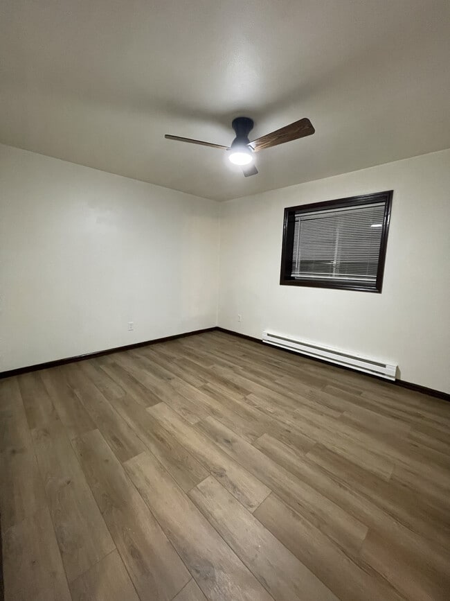 Foto del edificio - 2241 Luann Ln