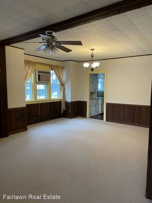 Building Photo - 2 br, 2 bath House - 310 E High St