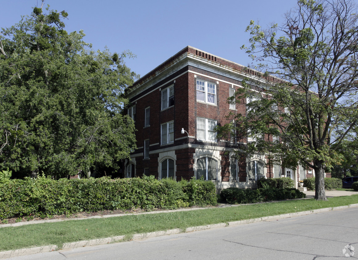 Building Photo - Georgian Terrrace Apartments