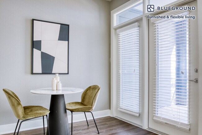 Foto del edificio - 1620 E Riverside Dr