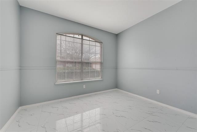 Foto del edificio - 2830 Rochester Ct