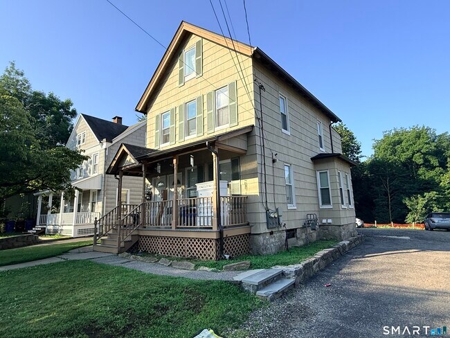 Foto del edificio - 26 Taylor Ave